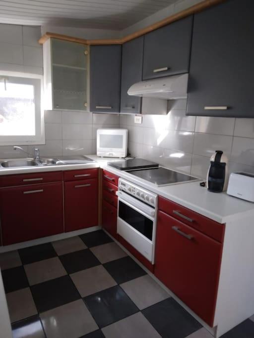 Appartement Cosy Avec Terrasse Vaux-Sur-Seine Exterior foto